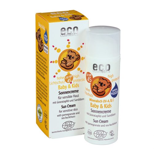 Protetor solar SPF45, com máxima proteção contra a luz solar, para a pele macia dos bebés e crianças. Proteção instantânea.