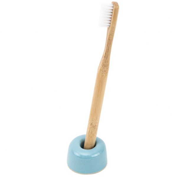 A Hydrophil desenvolveu um suporte em gesso para a sua escova de dentes.Simples e prático.