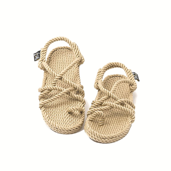 As sandálias de corda Toe Joe Camel são feitas com o reaproveitamento de cordas. Sandálias eco-sustentáveis ​​que ajudam a reduzir o impacto ambiental.