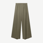 Calças largas estilo wide leg práticas, confortáveis e versáteis. Feitas com materiais ecológicos como tencel e viscose de bambu.