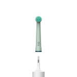 As recargas TIO para as escovas de dentes elétrica da Oral-B® são fabricadas à base de plantas e bioplástico. Embalagem com 2 recargas de cores diferentes.