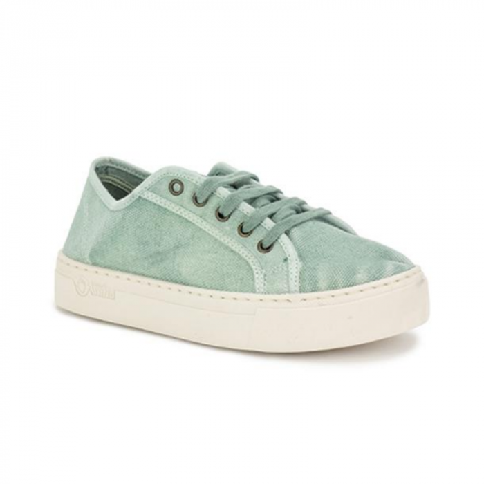 Estes sneakers Old Gavi, cor aqua, foram fabricados em Espanha e com materiais ecológicos que respeitam o meio ambiente. Calçado Vegan.