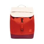 Mochila Lefrik Scout 19 L feita em tecido RPET 100% reciclado com bolso acolchoado para portátil e fecho com aba.