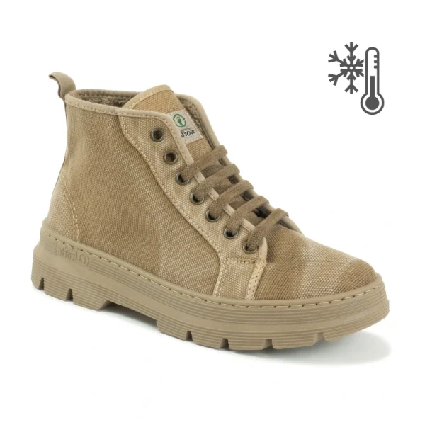 Este modelo de bota old jara, em cor beige, foi fabricado em Espanha e com materiais ecológicos que respeitam o meio ambiente. Calçado vegan.