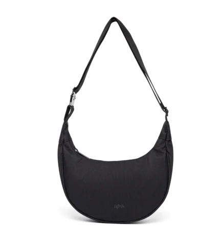 Mala em forma de meia-lua com fecho de correr. Inclui um bolso interior