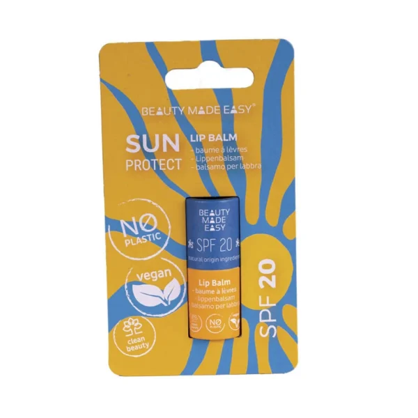 Bálsamo hidratante para os lábios com proteção FPS20. Fórmula com filtros solares minerais naturais protetores dos raios UVA e UVB e extrato de Aloe Vera.
