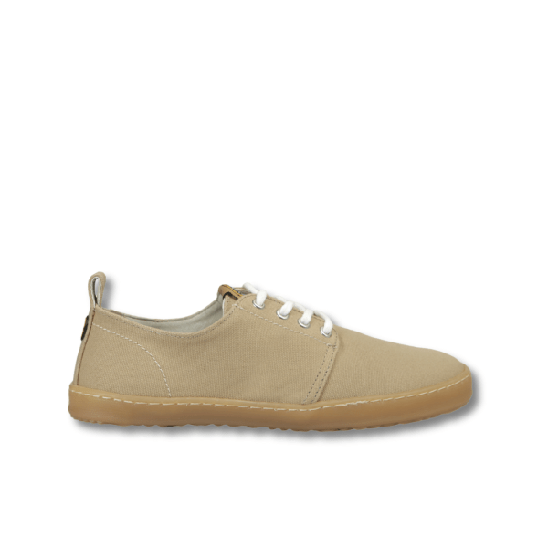 Sapatos vegan feitos à mão em Portugal. Os Citizen Cappuccino da Motion Shoes combinam conforto, estilo e materiais sustentáveis como algodão orgânico e cânhamo.