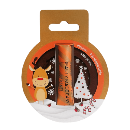 O Bálsamo Labial de Caramelo é um presente ideal para colocar na meia de Natal! Com uma textura cremosa de caramelo, envolve os lábios numa sensação quente e doce como um mimo de natal.