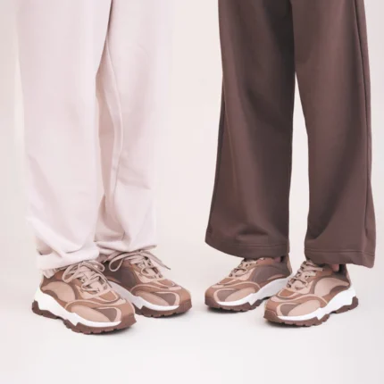 Ténis vegan Hanoi castanho chunky em materiais reciclados