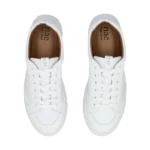 Ténis vegan Kario branco em materiais reciclados