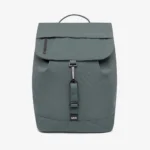 Mochila Lefrik Kaut Backpack Arles feita em RPET reciclado com compartimento acolchoado para portátil e bolso traseiro escondido.
