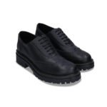 Sapatos Oxford vegan Grace Pretos em OnCross com sola robusta