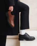 Sapatos Oxford vegan Grace Pretos em OnCross com sola robusta