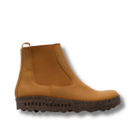 Botas Chelsea veganas Civet As Portuguesas, na cor camel, com elásticos laterais