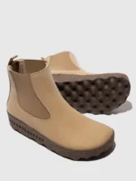 Botas Chelsea veganas Civet As Portuguesas, na cor bege, com elásticos laterais